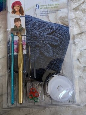 Crochet Tool Set with Teal & Gold Hooks